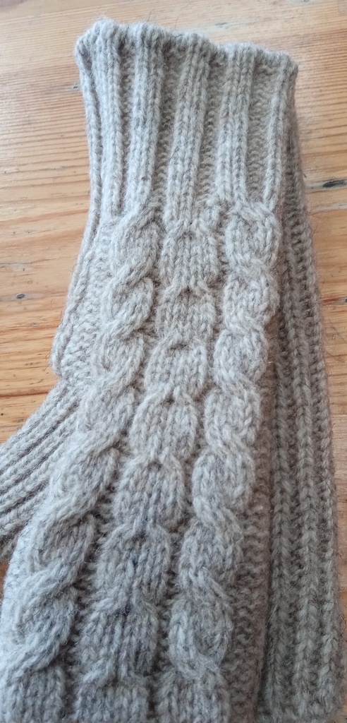 mitainetorsadee (Beige)